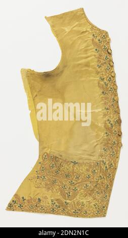 Coppia di fronti gilet, Medium: Seta tecnica: Ricamato in cuciture satinate su tessitura satinata, coppia di fronti gilet con orli curvi e tasche a patta. Raso di seta giallo, ricamato in cuciture satinate sui bordi anteriore, inferiore e tascabile con un disegno floreale denso e su piccola scala in verde pallido, giallo e rosa. Male danneggiato., Francia, metà del 18 ° secolo, costume e accessori, coppia di fronti gilet Foto Stock