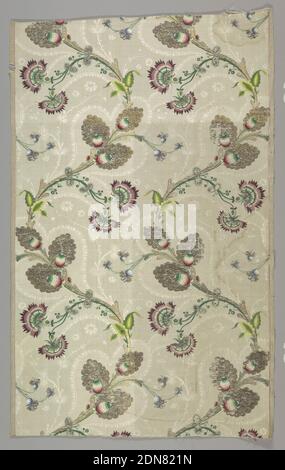 Tessile, Medio: Seta, fili metallici tecnica: Tessitura semplice con trama supplementare continua e discontinua (broccato), seta tessuta con vite a serpentina con foglie esotiche e fiori broccati in sete colorate e fili metallici in argento e oro. Disegno secondario di viti da meandri in bianco su terreno bianco., Spitalfields, Inghilterra, 1750–59, tessuti tessuti, tessile Foto Stock