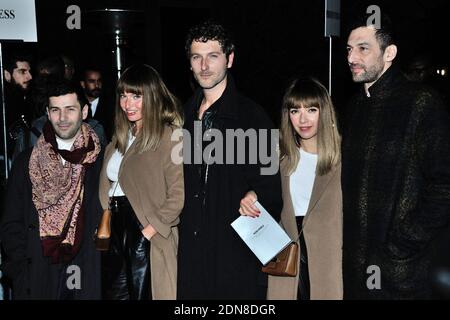 Les Brigittes (Sylvie Hoarau e Aurélie Saada) e gli ospiti arrivano alla mostra della collezione H&M Fall/Winter 2015-2016 Ready-to-Wear che si tiene al Grand Palais di Parigi, Francia, il 4 marzo 2015. Foto di Aurore Marechal/ABACAPRESS.COM Foto Stock