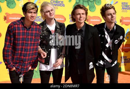 Calum Hood, Michael Clifford, Luke Hemmings and Ashton Irwin of 5 Seconds of Summer attend Nickelodeon's 28th Annual Kids Choice Awards held at The Forum in Inglewood, Los Angeles, CA, USA,on March 28, 2015. Photo by Lionel Hahn/ABACAPRESS.COM Stock Photo