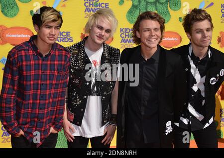 Calum Hood, Michael Clifford, Luke Hemmings and Ashton Irwin of 5 Seconds of Summer attend Nickelodeon's 28th Annual Kids Choice Awards held at The Forum in Inglewood, Los Angeles, CA, USA,on March 28, 2015. Photo by Lionel Hahn/ABACAPRESS.COM Stock Photo