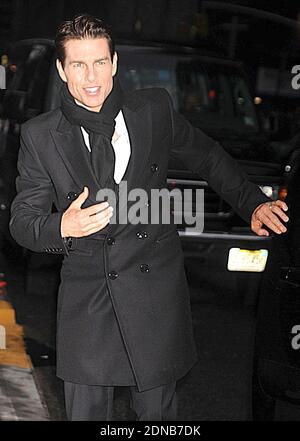 Manhattan, Stati Uniti d'America. 16 Dic 2008. NEW YORK - DICEMBRE 16: L'attore Tom Cruise visita 'Late Show with David Letterman' al ed Sullivan Theatre il 15 Dicembre 2008 a New York City People: Tom Cruise Credit: Storms Media Group/Alamy Live News Foto Stock