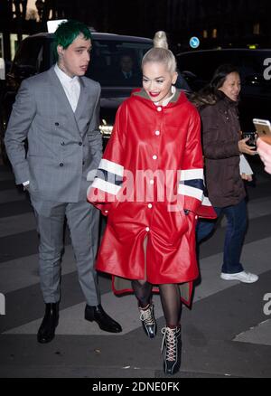 RITA ORA ET RICHARD HILFIGER 'RICKY HIL' - INAUGURAZIONE DELLA BOUTIQUE TOMMY HILFIGER A PARIS. BOULEVARD CAPUCINA Foto di Nasser Berzane/ABACAPRESS.COM Foto Stock