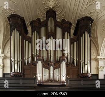 LONDRA, REGNO UNITO - Feb 19, 2013: I tubi d'organo nella chiesa di San Martino nei campi. Foto Stock