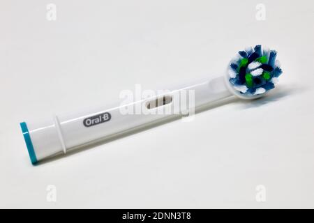 Testina per spazzolino CrossAction Oral-B. Foto Stock