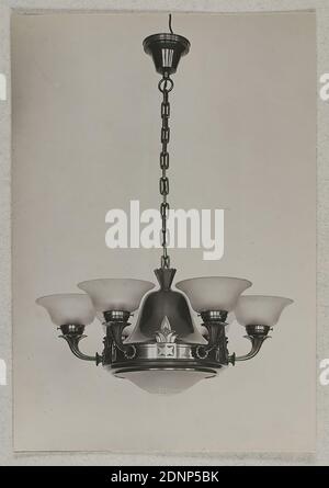 Hamann, lampada da soffitto, carta in gelatina d'argento, processo positivo in bianco e nero, totale: Altezza: 15,90 cm; larghezza: 11,00 cm, fotografia, illuminazione, lampade, vita Foto Stock