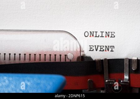 Frase dell'evento in linea scritta con una macchina da scrivere. Foto Stock