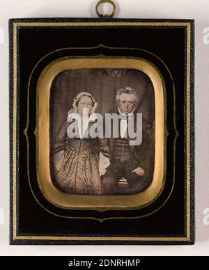 Coppia anziana, Daguerreotype, dimensioni immagine: Altezza: 7,40 cm; larghezza: 6,30 cm, Ritratto, matrimonio, coppia sposata, uomo, Donna, doppio ritratto, figura seduta, ritratto di mezza lunghezza Foto Stock