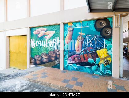 Murales colorati a Beaufort, Sabah, Malesia Foto Stock