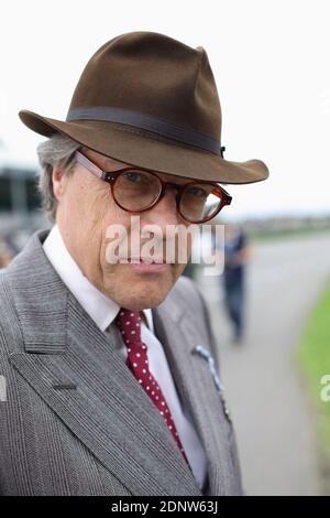 Charles Gordon-Lennox, 11° duca di Richmond, fondatore del festival delle corse automobilistiche Goodwood Foto Stock