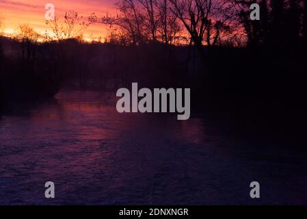 Le sorgenti del fiume Livenza all'alba, Italia Foto Stock