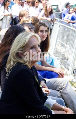 Philadelphia, PA, USA - 18 maggio 2019: Jill Biden e la famiglia ascoltano Joe Biden mentre inizia la sua campagna del 2020 per la presidenza degli Stati Uniti. Foto Stock