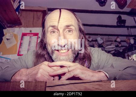 Ex pop star Arthur Brown, a casa di Lewes Foto Stock