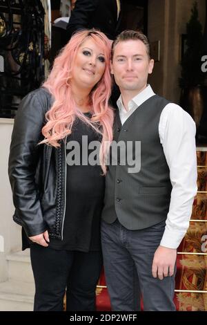 Esclusiva -Fred Cauvin e Loana Petrucciani posano all'Hotel Balzac in vista della cerimonia Top Model Belgium 2015 a Parigi, Francia, il 10 maggio 2015. Foto di Alban Wyters/ABACAPRESS.COM Foto Stock