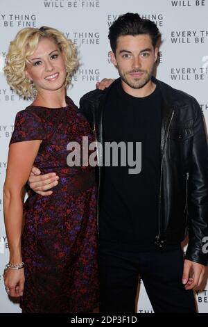 Esclusivo. Katrina Patchett e il ragazzo che parteciperanno alla prima "tutto sarà bene" al Gaumont Opera Capucines di Parigi, Francia, il 04 aprile 2015. Foto di Aurore Marechal/ABACAPRESS.COM Foto Stock