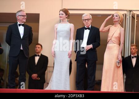 Parker Posey, Emma Stone e Woody Allen partecipano alla proiezione di 'Irrational Man' al 68th Cannes Film Festival il 15 maggio 2015 a Cannes, Francia. Foto di Lionel Hahn/ABACAPRESS.COM Foto Stock