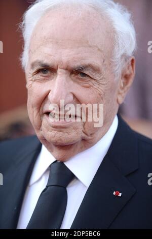 Frank Gehry partecipa al 2015 AFI Life Achievement Award Gala Tribute in onore di Steve Martin al Dolby Theatre il 4 giugno 2015 a Los Angeles, California, USA. Foto di Lionel Hahn/ABACAPRESS.COM Foto Stock