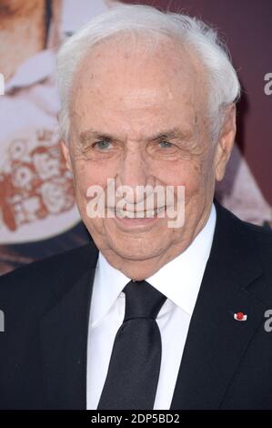 Frank Gehry partecipa al 2015 AFI Life Achievement Award Gala Tribute in onore di Steve Martin al Dolby Theatre il 4 giugno 2015 a Los Angeles, California, USA. Foto di Lionel Hahn/ABACAPRESS.COM Foto Stock