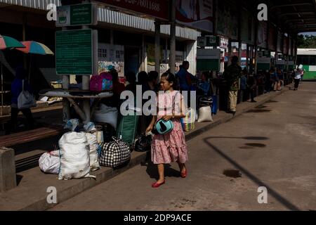 LAO - VIENTIANE LA COMPROMESSO Même si elle se approvche du million d’habitants, Vientiane a encore les allures d’une bourgade à Côte des mégapoles des Foto Stock