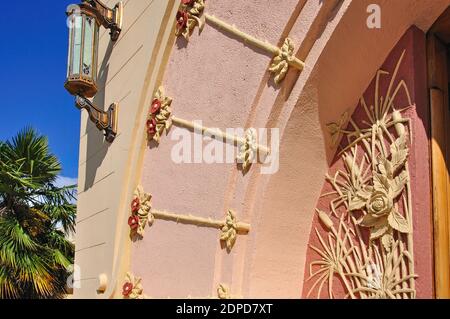 National Tobacco Company Art Deco Building Detail, Napier, Hawke's Bay, North Island, Nuova Zelanda Foto Stock