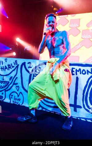 Ninja del gruppo sudafricano di rave rap Die Antwoord si esibisce dal vivo sul palco del Montreux Jazz Festival di Montreux, Svizzera, il 6 luglio 2015. Foto di Julien Zannoni/APS-Medias/ABACAPRESS.COM Foto Stock