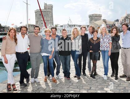 Benabar, Marie-Christine Adam, Helene de Fougerolles, Armelle Deutsh, Stephane Freiss, Valerie Kaprisy e Julia Piaton per 'le secret d'Elise' che partecipano al 17° Festival della fiction televisiva a la Rochelle, in Francia, il 11 settembre 2015. Foto di Patrick Bernard/ABACAPRESS.COM Foto Stock