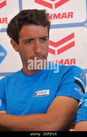 Il partecipante, Quentin Delapierre, co-skipper di Lorina, partecipa alla conferenza stampa del Tour De France A la Voile a Nizza, Francia, il 29 luglio 2016. Foto di Pierre Rousseau/CIT Images/ABACAPRESS.COM Foto Stock