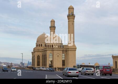 Edifici islamici in Azerbaigian. Moschea Bibi Heybat. Bayil distretto della città di Baku. Foto Stock