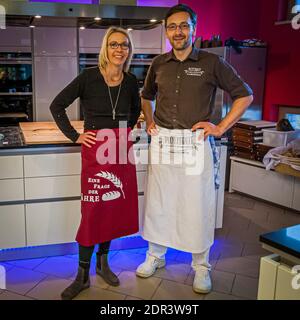 Laboratorio di cottura del pane con Lutz Geisler e Manfred Schellin a Berlino, Germania Foto Stock