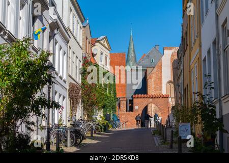 Kleine Burgstrasse, nella città anseatica di Lübeck, Schleswig-Holstein, germania del Nord, Europa Foto Stock