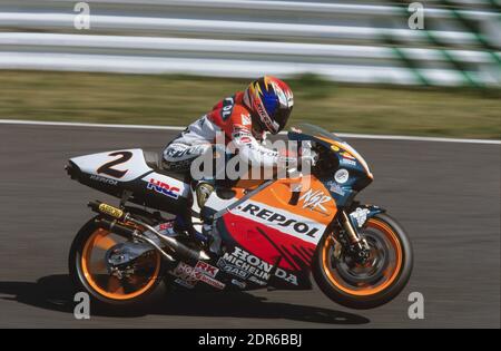 Tadayuki Okada (JPN), Repsol Honda, Podium GP del Giappone 500 1998 Foto Stock