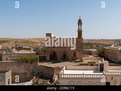 Midyat, Mardin, Turchia - Settembre 17 2020: Vista panoramica della città vecchia. Foto Stock
