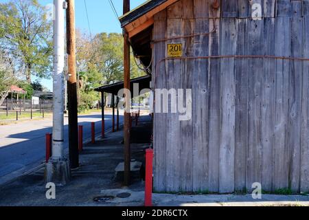 Si tratta del Loose Caboose, un famoso bar nell'area freetown di Lafayette, Louisiana. Tonnellate di nostalgia con questo posto. Conosciuta per le loro birre da 50 cent. Il Foto Stock