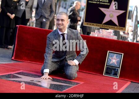 Daniel Radcliffe è onorato con una stella sulla Hollywood Walk of Fame il 12 novembre 2015 a Los Angeles, California, USA. Foto di Lionel Hahn/ABACAPRESS.COM Foto Stock
