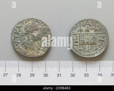 Mint: Perge, 10 Asaria di Perge, 253–68, Bronzo, 16.90 g, 30 mm 6:00, Made in Perge, Pampilia, Roman, III secolo d.C., Numismatica Foto Stock