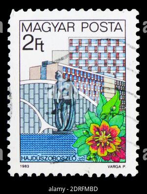 MOSCA, RUSSIA - 9 FEBBRAIO 2019: Un francobollo stampato in Ungheria mostra Hajduszoboszlo, Resorts serie, circa 1983 Foto Stock