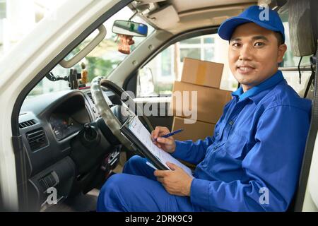 Documento di controllo del conducente del carrello Develiry Foto Stock