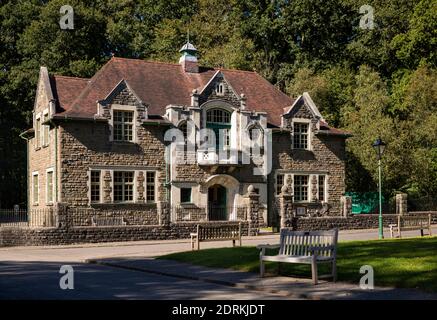 Regno Unito, Galles, Cardiff, St. Fagans, National Museum of History, 1917 Oakdale Workmen’s Institute Foto Stock