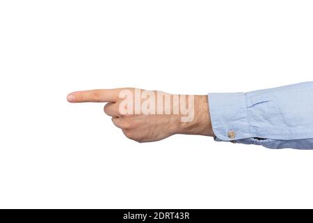 La mano maschio isolata su sfondo bianco indica la direzione del movimento. Puntatore a mano. Foto Stock