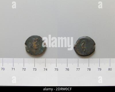 Re: Antioco VIII (Grypus), re dell'Impero Seleucide, governò 125–96 a.C. Coin di Antiochus VIII (Grypus), re del regno Seleucide di Ignoto, 120 a.C., rame, 3.71 g, 12:00, 20.2 mm, fabbricato in Grecia, Greco, II secolo a.C., Numismatica Foto Stock