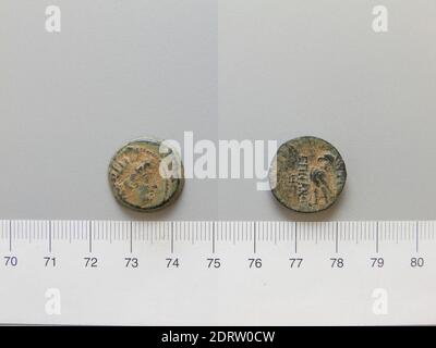 Re: Antioco VIII (Grypus), re dell'Impero Seleucide, governò 125–96 a.C. Coin di Antiochus VIII (Grypus), re del regno Seleucide da Ignoto, 121–96 a.C., rame, 5.92 g, 12:00, 18.40 mm, fabbricato in Grecia, Greco, II secolo a.C., Numismatica Foto Stock