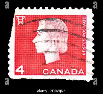 MOSCA, RUSSIA - 10 FEBBRAIO 2019: Un francobollo stampato in Canada mostra la Regina Elisabetta II, Power Pylon, 1962-64 serie definitiva, circa 1963 Foto Stock