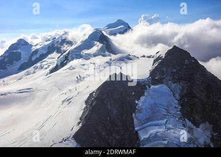 Vista aerea della catena dei Mout Cook a South Island, Nuova Zelanda. Aka le Alpi meridionali. Foto Stock