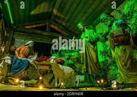 ANGUILLARA SABAZIA, ITALIA 21 DICEMBRE 2020. Un presepio natalizio tradizionale nella città di Anguilllara Sabazia, Lazio Credit: amer ghazzal/Alamy Live News Foto Stock