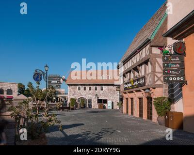 Attrazioni per famiglie | Dubai parchi e resort - Riverland francese parco del villaggio Foto Stock