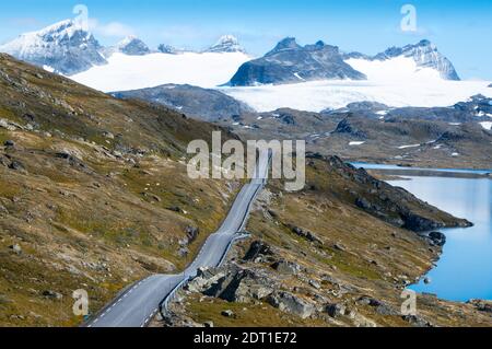 Passo di montagna sulla strada panoramica Jotunheimen National Park, Norvegia Foto Stock