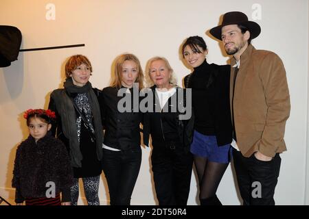 BRET Roberts, Gabrielle White, Agnes B, Sylvie Testud partecipa alla presentazione della collezione uomo di Agnes B Autunno-Inverno 2014/2015 a Parigi, Francia, il 19 gennaio 2014. Foto di Alban Wyters/ABACAPRESS.COM Foto Stock