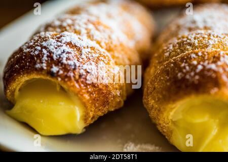 Primo piano di Canoli Foto Stock