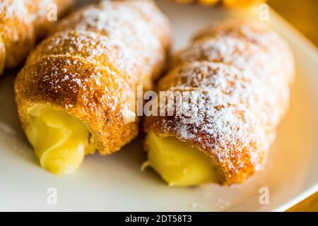 Primo piano di Canoli Foto Stock