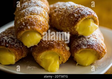 Primo piano di Canoli Foto Stock